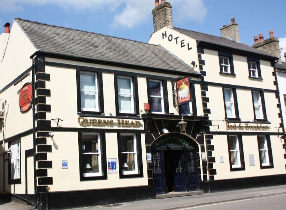 The Queen'S Head Hotel Buxton  Exterior photo